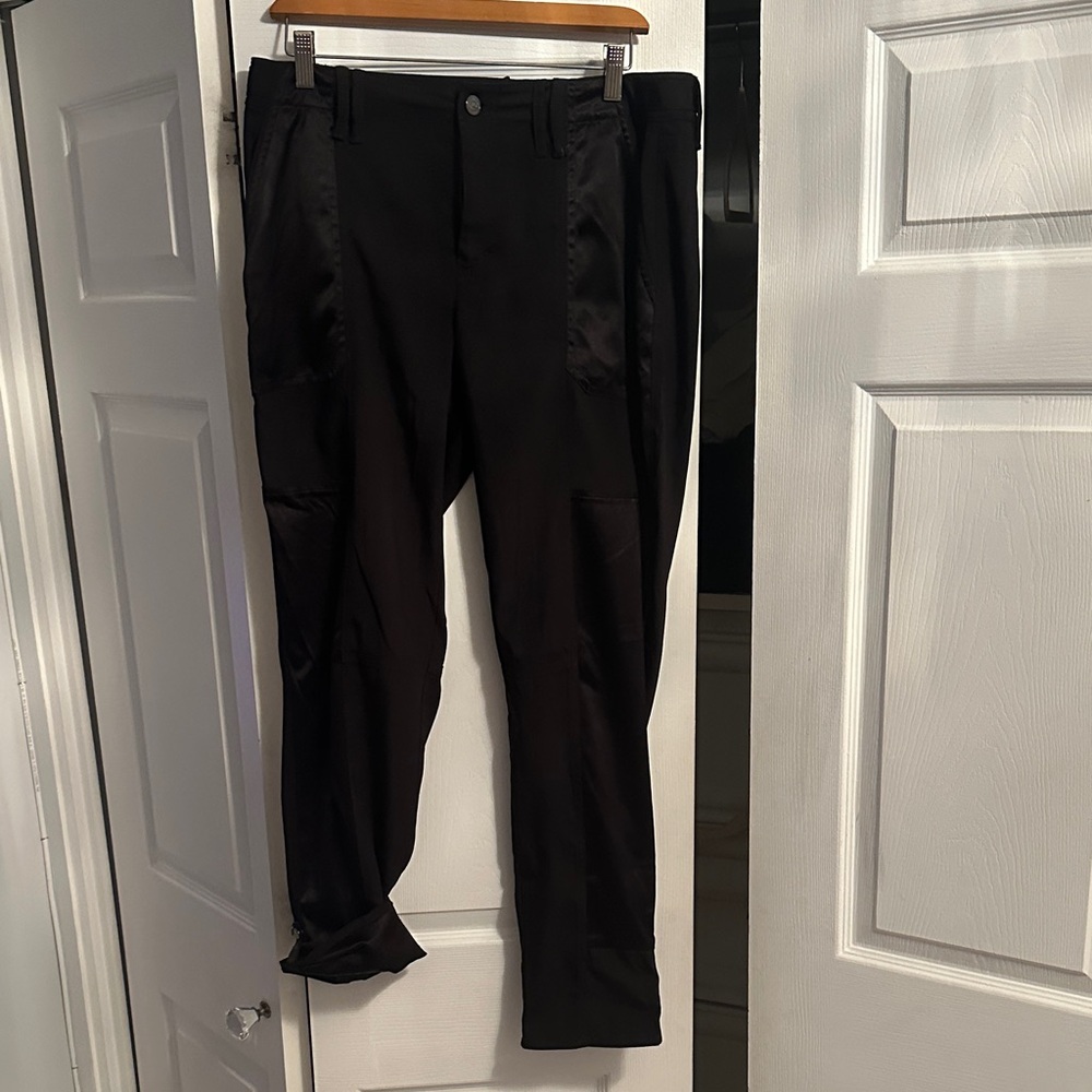 Women’s Black Pants